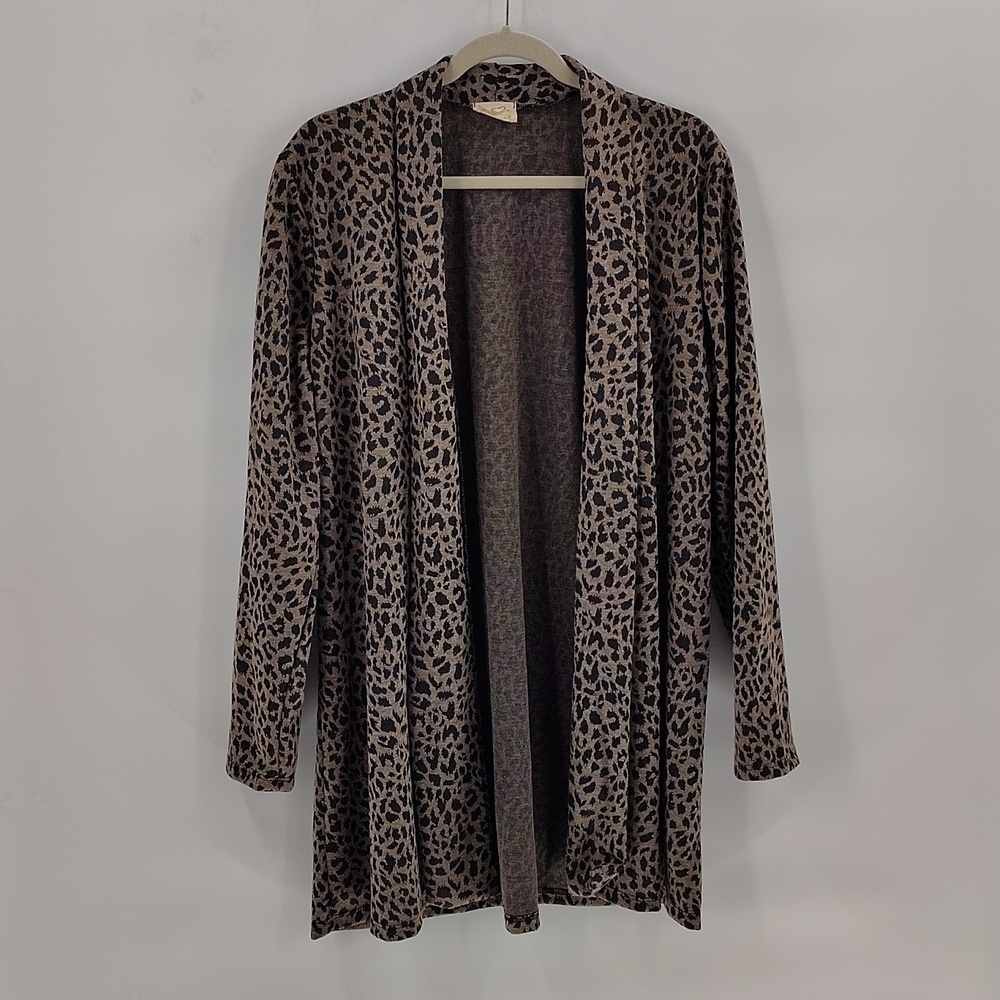 Month of Sundays Long Open Cardigan 1X Lightweight Long Sleeve Animal Print